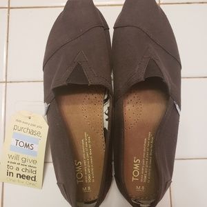 New TOMS canvas shoes